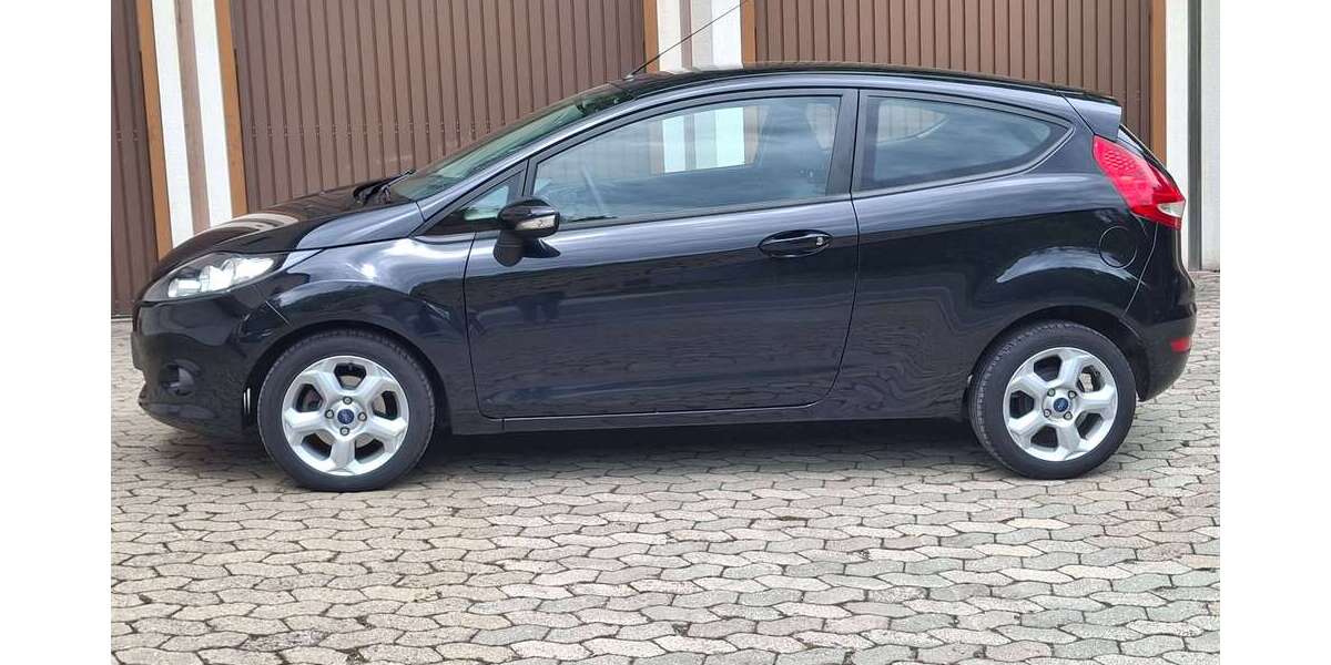 Ford Fiesta 153.405 km 3.690 &euro; Rednitzhembach 91126