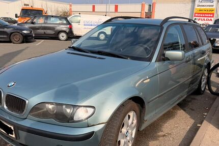 BMW 320 330.000 km 2.250 &euro; Nürnberg 90489