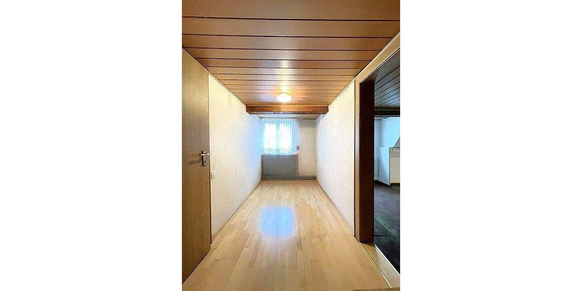 Einfamilienhaus Lauf - 5 Zimmer, 117 m&sup2;, 258.000&euro; | Angebot:25699464