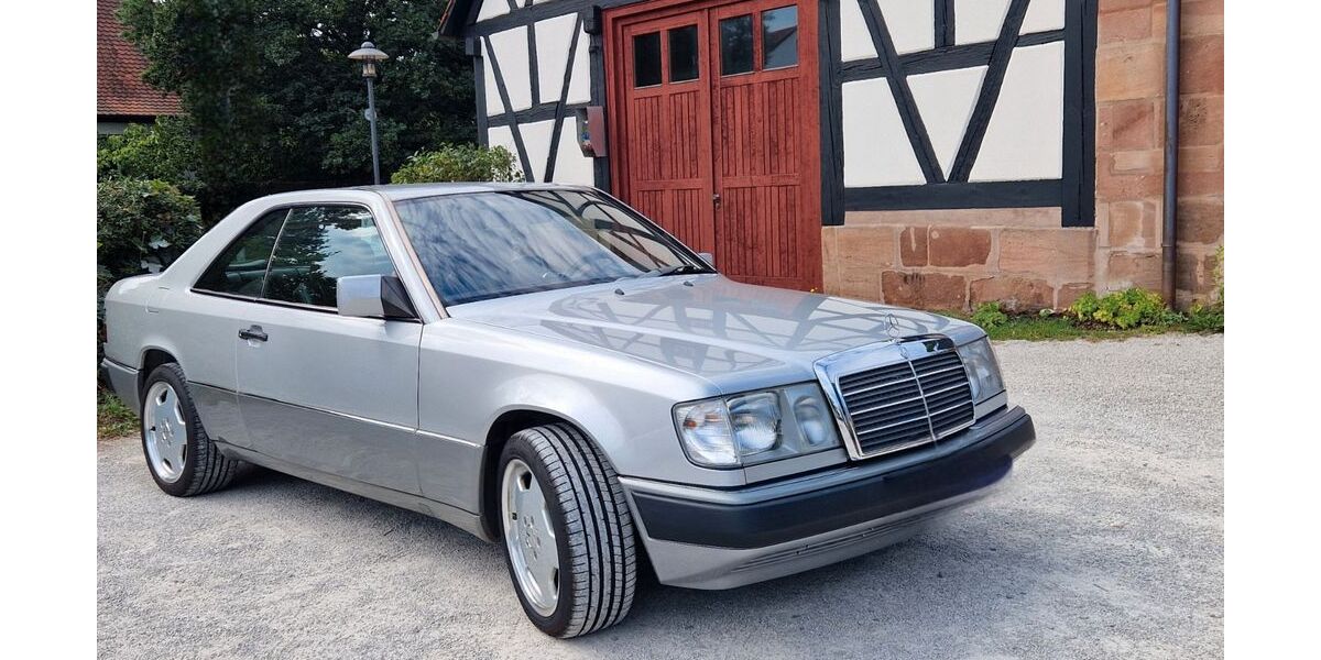 Mercedes-Benz CE 300 186.000 km 17.700 &euro; Schwaig 90571