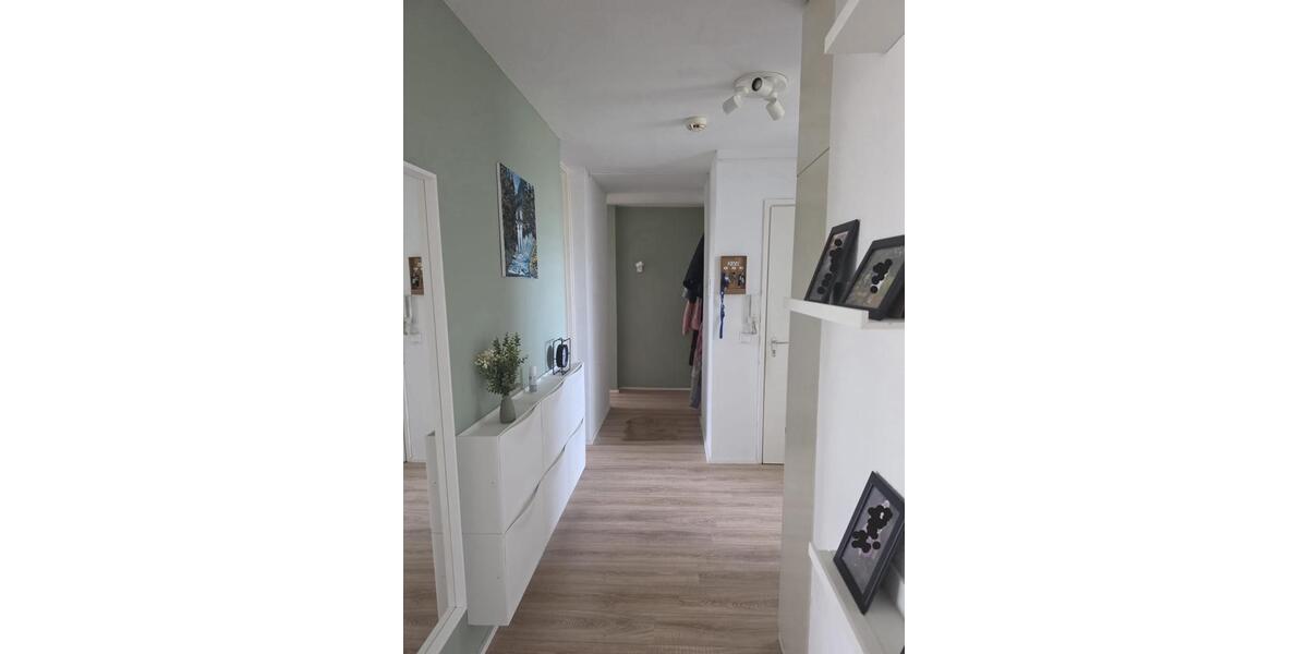 Etagenwohnung Nürnberg Hasenbuck - 3 Zimmer, 74 m&sup2;, 1.130&euro; | Angebot:26534521