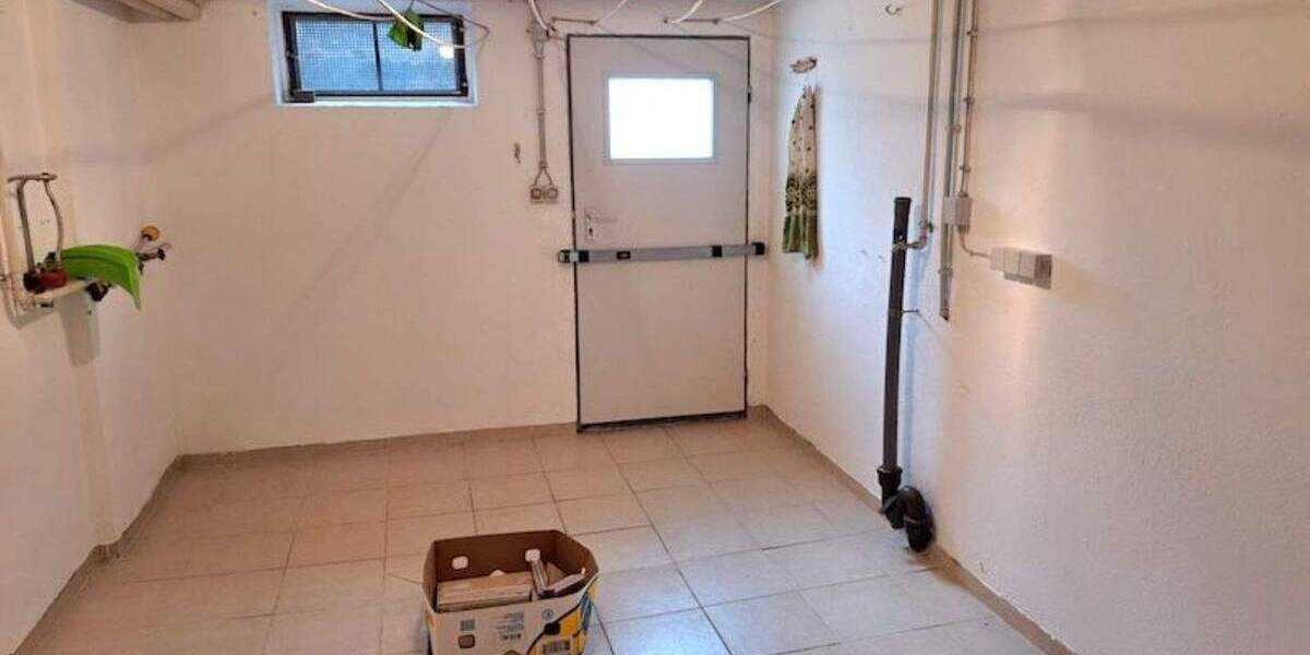 Reihenendhaus Roth - 6 Zimmer, 130 m&sup2;, 379.000&euro; | Angebot:25735676