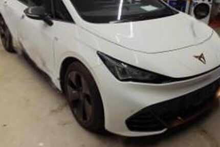 Cupra Born 74.560 km 21.602 &euro; Höchstadt an der Aisch 91315