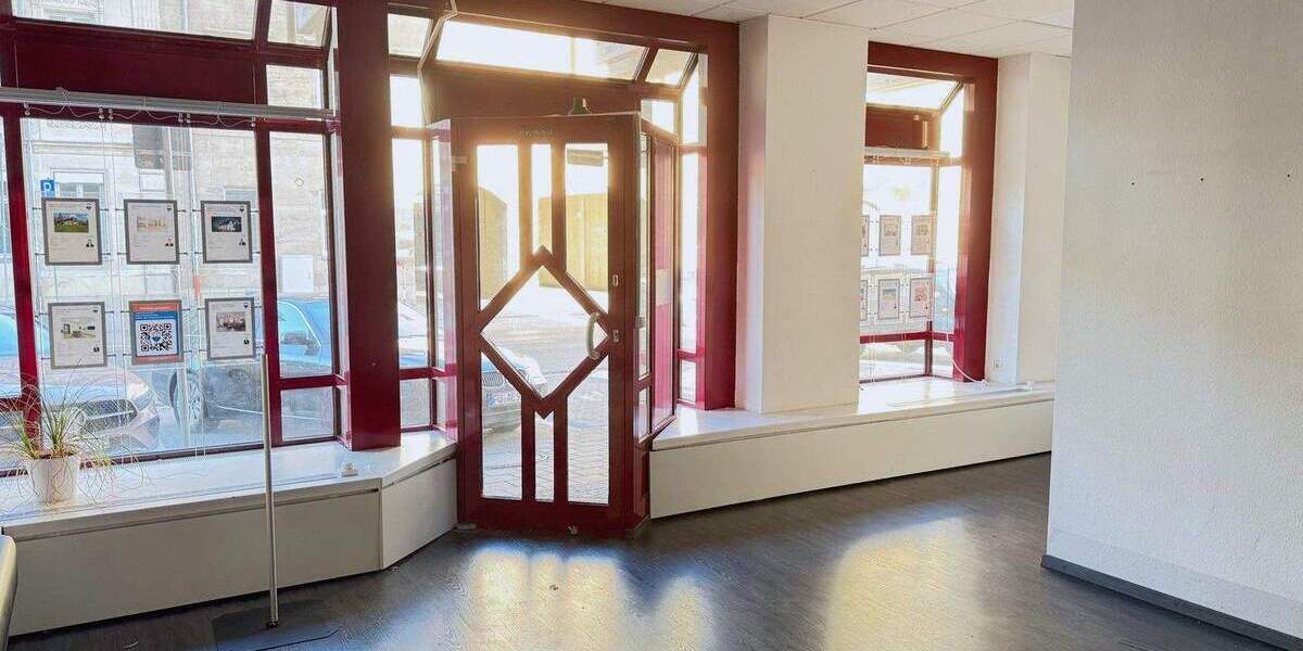 Gewerbeobjekt Fürth Innenstadt - 3 Zimmer, 1.250&euro; | Angebot:25704390