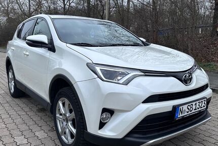 Toyota RAV 4 165.000 km 13.700 &euro; Nürnberg 90441