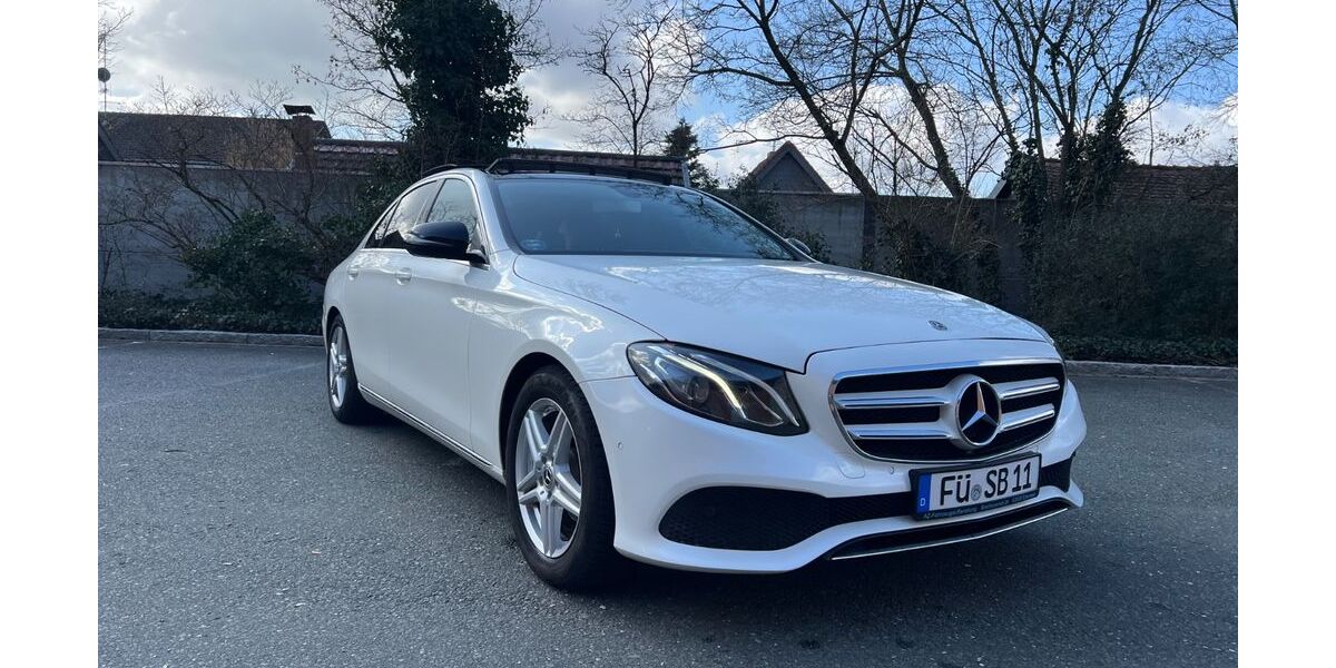 Mercedes-Benz E 220 215.000 km 18.600 &euro; Fürth 90765