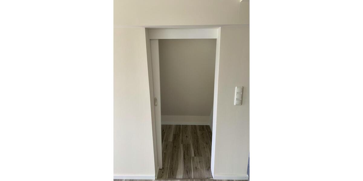 Dachgeschoßwohnung Fürth Altstadt - 2.5 Zimmer, 52 m&sup2;, 220.000&euro; | Angebot:26416036