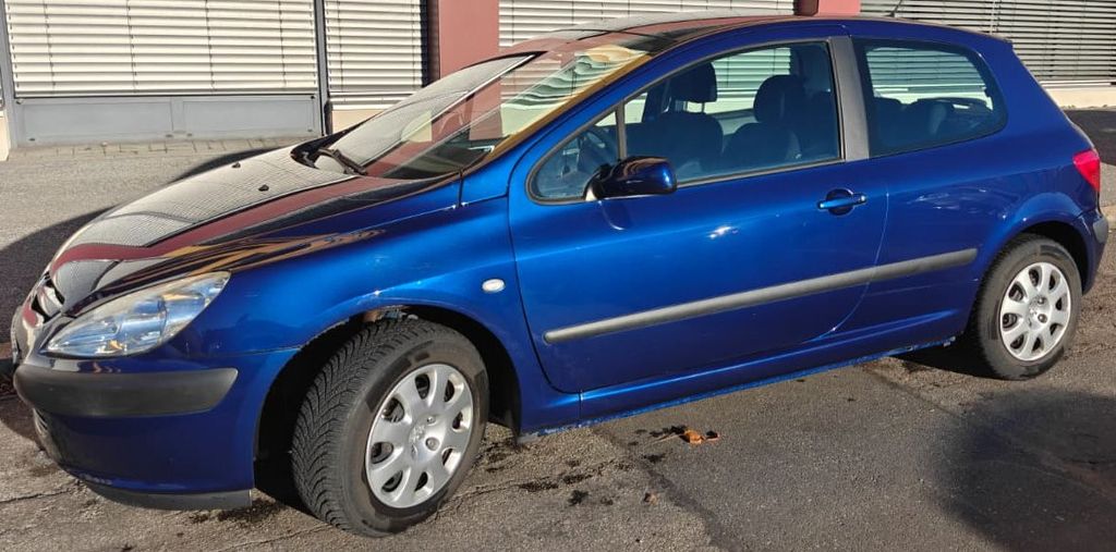 Peugeot 307 92.500 km 1.850 &euro; Fürth 90762