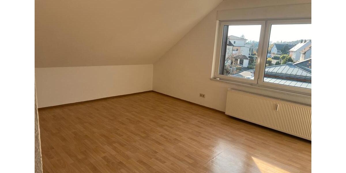 Dachgeschoßwohnung Lauf an der Pegnitz - 2 Zimmer, 55 m&sup2;, 550&euro; | Angebot:26483990