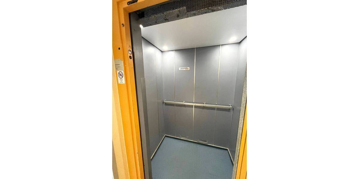 Etagenwohnung Nürnberg Schoppershof - 4 Zimmer, 95 m&sup2;, 250.000&euro; | Angebot:25996007