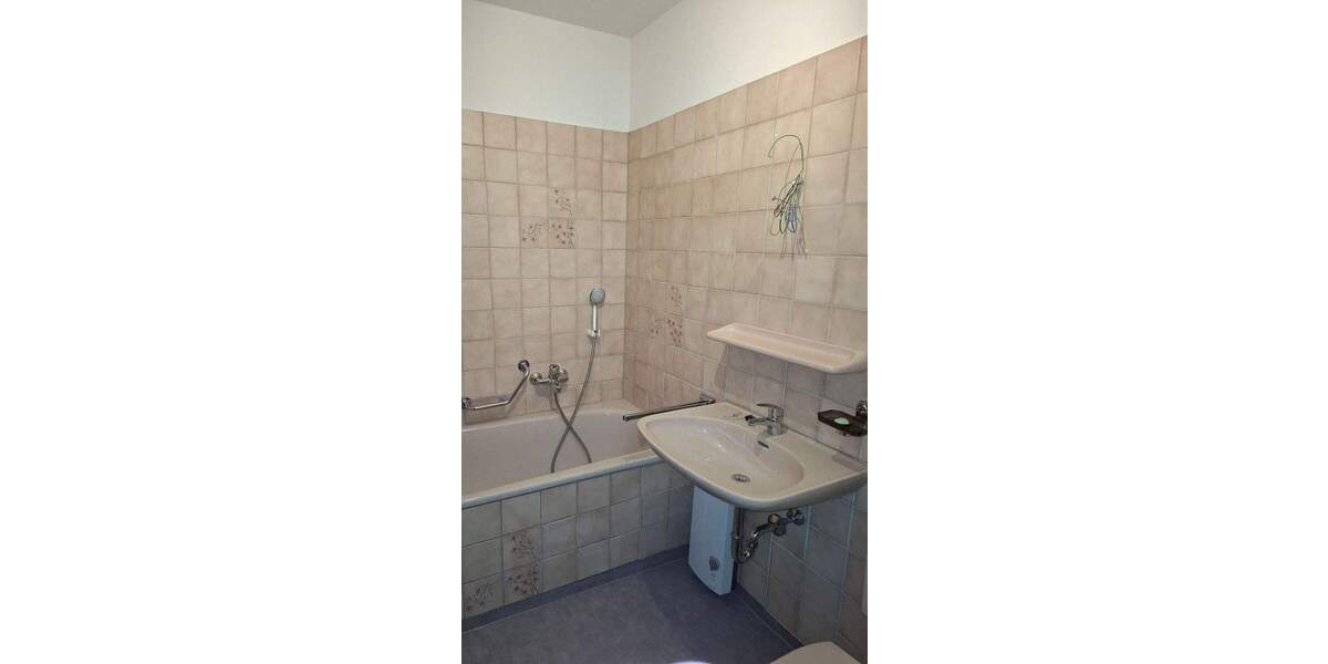 Etagenwohnung Nürnberg Gartenstadt - 3 Zimmer, 89 m&sup2;, 960&euro; | Angebot:26015270