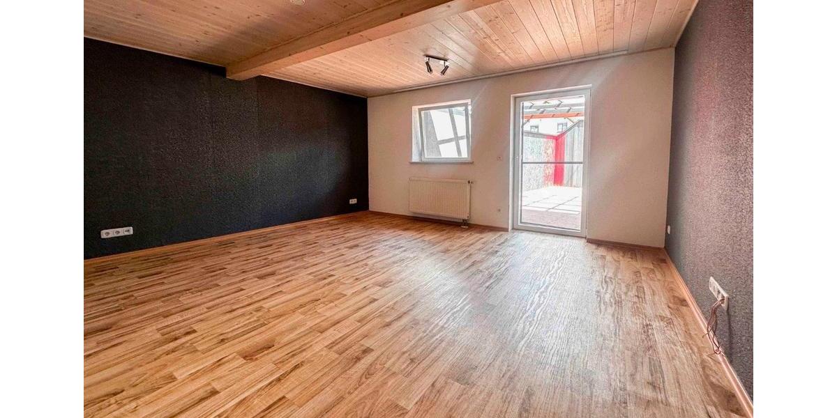 Maisonettenwohnung Höchstadt an der Aisch - 4 Zimmer, 120 m&sup2;, 980&euro; | Angebot:25809614