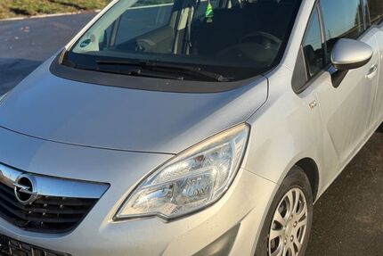Opel Meriva 195.000 km 2.950 &euro; Grosshabersdorf 90613