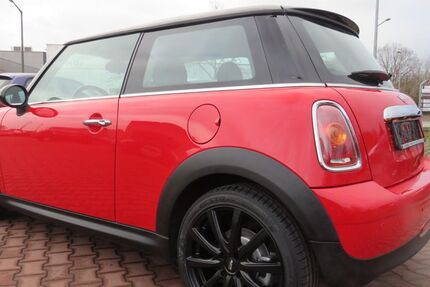 Mini ONE 115.965 km 6.990 &euro; Nürnberg 90431