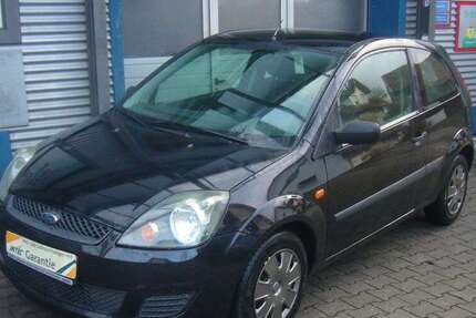 Ford Fiesta 79.000 km 4.400 &euro; Pyrbaum-Schwarzach 90602