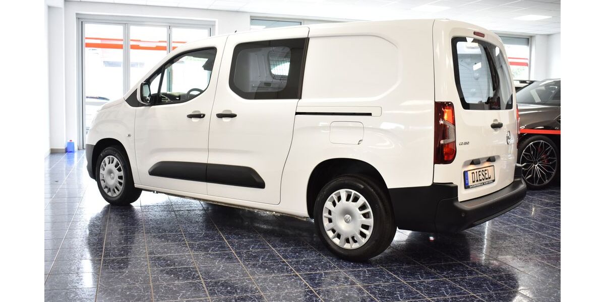 Opel Combo 158.514 km 10.870 &euro; Nürnberg 90431