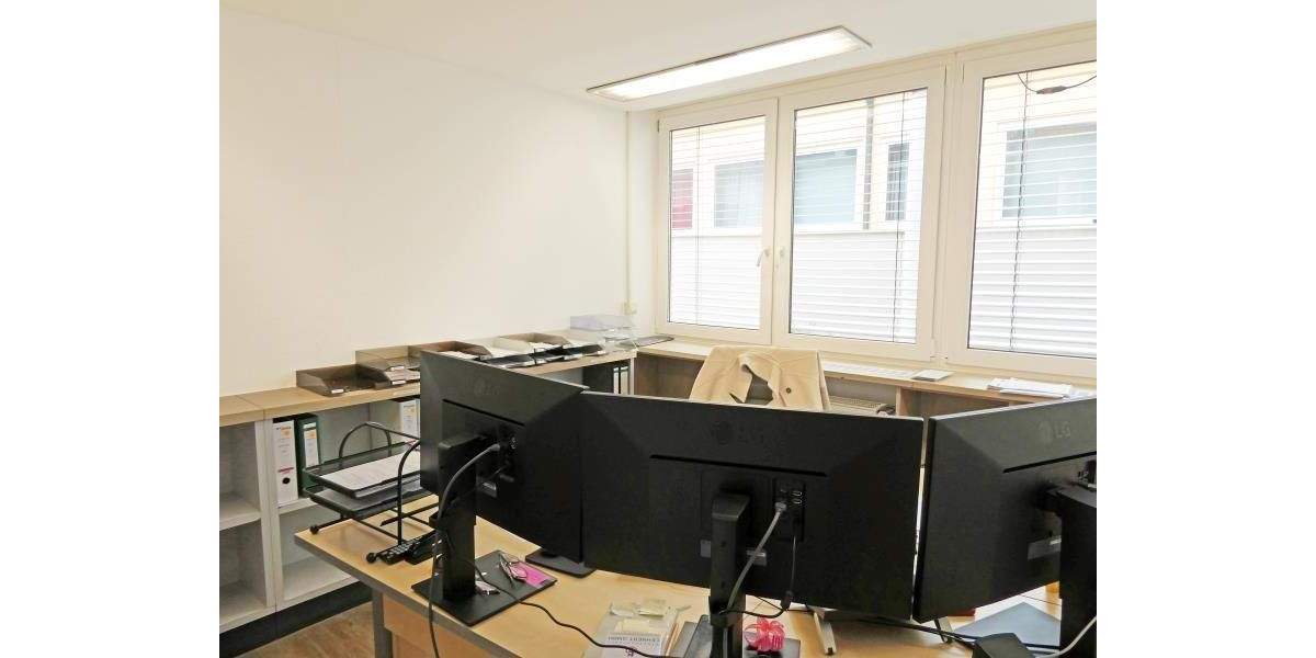 Gewerbeobjekt Nürnberg Lorenz - 8 Zimmer, 182 m&sup2;, 2.002&euro; | Angebot:25775667