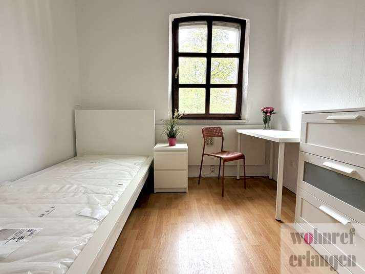 Zimmer Erlangen Buckenhofer Siedlung - 1 Zimmer, 530&euro; | Angebot:27657856