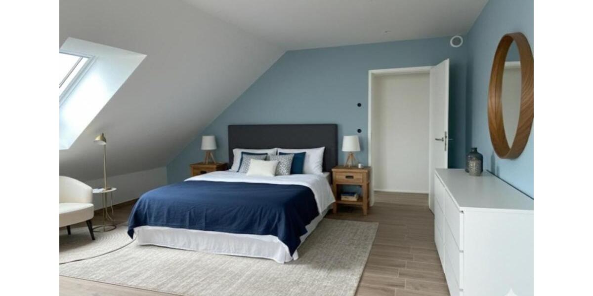 Dachgeschoßwohnung Herzogenaurach - 2 Zimmer, 67 m&sup2;, 900&euro; | Angebot:25804210