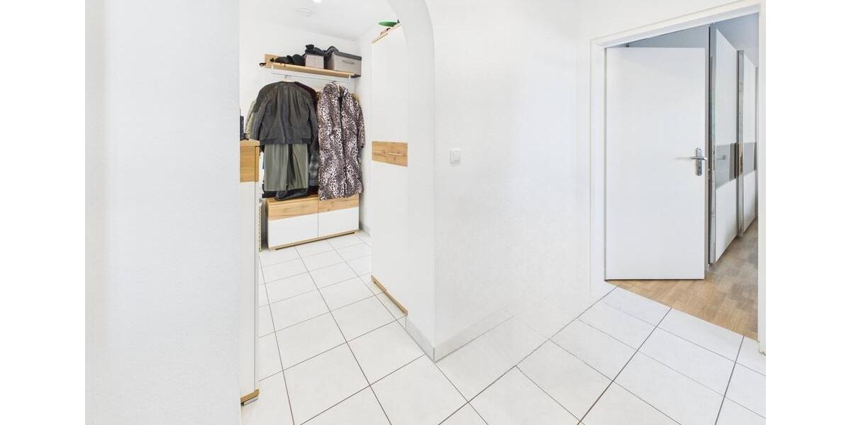 Etagenwohnung Oberasbach - 3 Zimmer, 83 m&sup2;, 850&euro; | Angebot:25649105