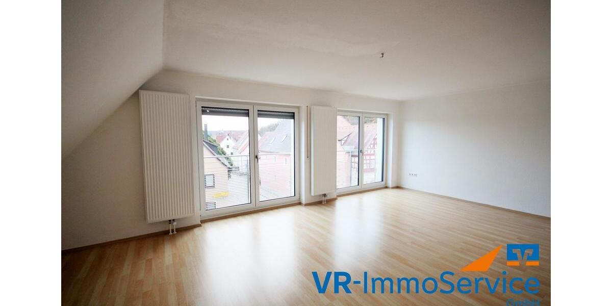 Dachgeschoßwohnung Großhabersdorf - 3 Zimmer, 85 m&sup2;, 750&euro; | Angebot:26162930