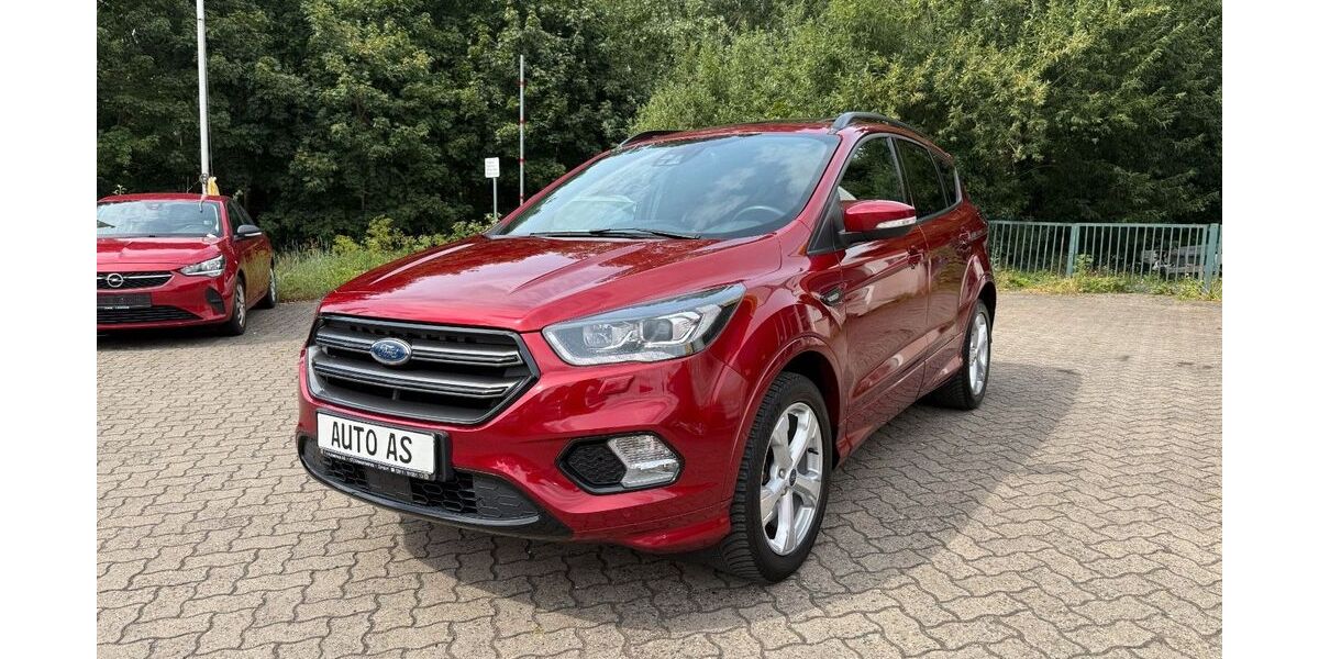 Ford Kuga 126.000 km 10.900 &euro; Zirndorf 90513