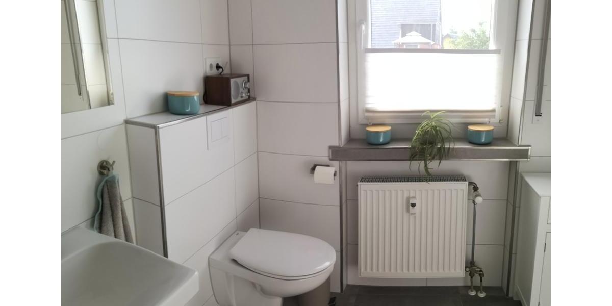 Dachgeschoßwohnung Forchheim - 3 Zimmer, 73 m&sup2;, 860&euro; | Angebot:25637795