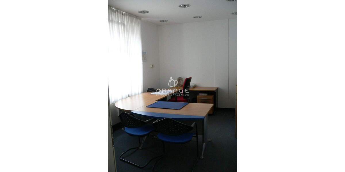 Gewerbeobjekt Roth - 4 Zimmer, 139 m&sup2;, 1.290&euro; | Angebot:25672843