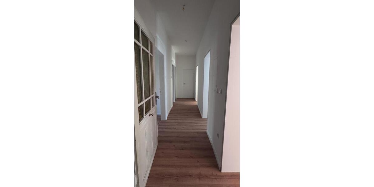 Etagenwohnung Nürnberg Gleißhammer - 4 Zimmer, 87 m&sup2;, 1.385&euro; | Angebot:25870744