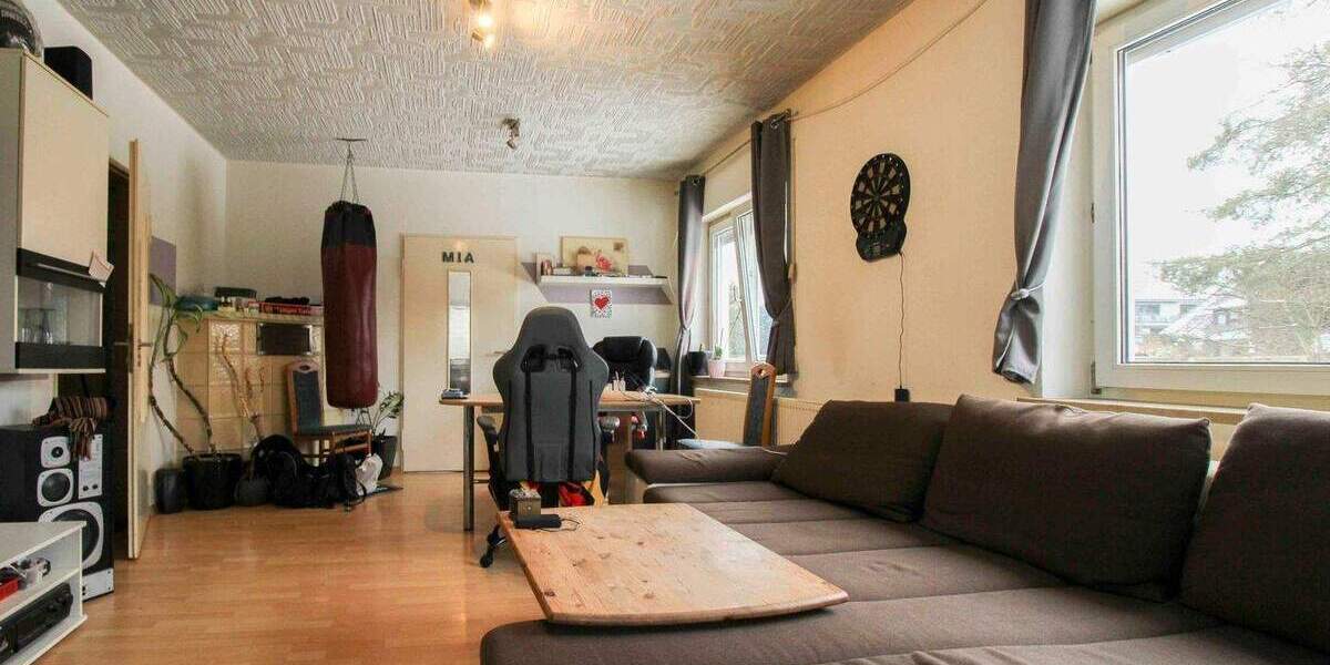Mehrfamilienhaus, Wohnhaus Schwarzenbruck - 8 Zimmer, 128 m&sup2;, 379.000&euro; | Angebot:25878840