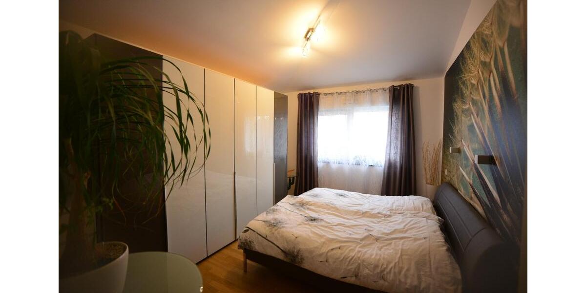 Etagenwohnung Fürth Atzenhof - 3 Zimmer, 100 m&sup2;, 1.550&euro; | Angebot:26462990