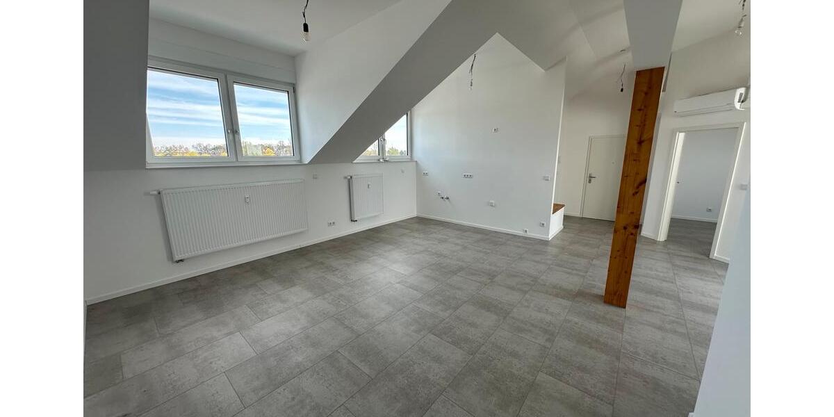 Dachgeschoßwohnung Nürnberg Rabus - 3 Zimmer, 70 m&sup2;, 980&euro; | Angebot:26288340