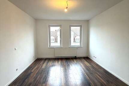 Wohnung Nürnberg Sandreuth - 2 Zimmer, 65 m&sup2;, 750&euro; | Angebot:25148435