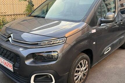 Citroen Berlingo 220.000 km 8.950 &euro; Fürth 90763