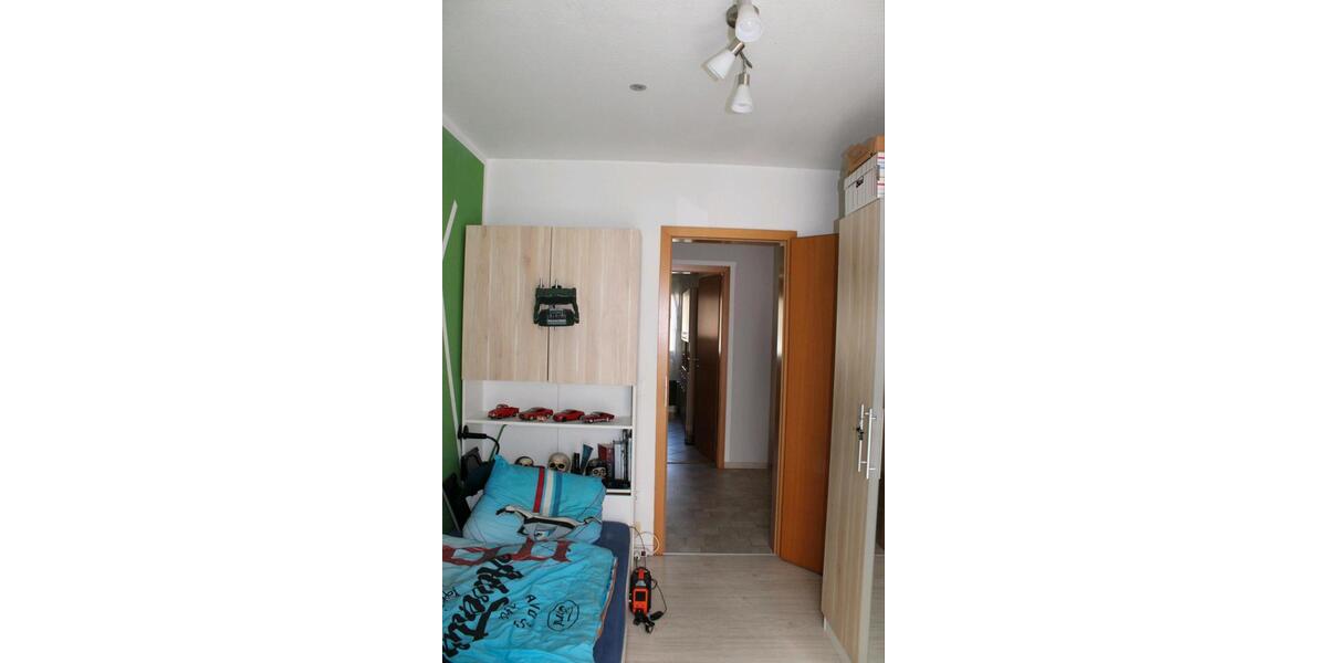 Reihenhaus Feucht - 6 Zimmer, 130 m&sup2;, 475.000&euro; | Angebot:25452853