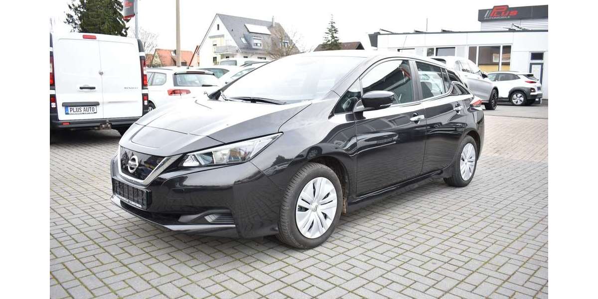 Nissan Leaf 41.025 km 12.480 &euro; Nürnberg 90431