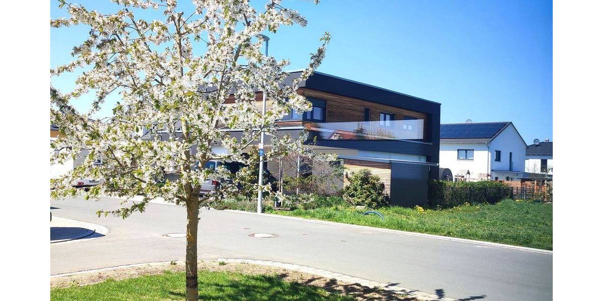 Einfamilienhaus Oberreichenbach - 5 Zimmer, 177 m&sup2;, 2.650&euro; | Angebot:26657299