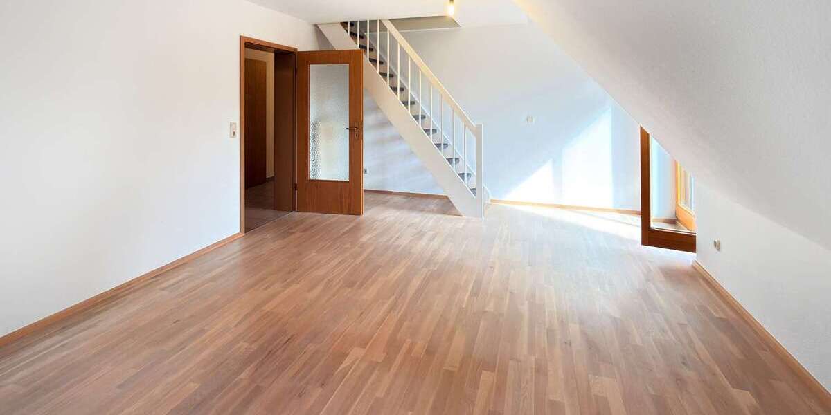 Etagenwohnung Adelsdorf - 6 Zimmer, 109 m&sup2;, 340.000&euro; | Angebot:25975462