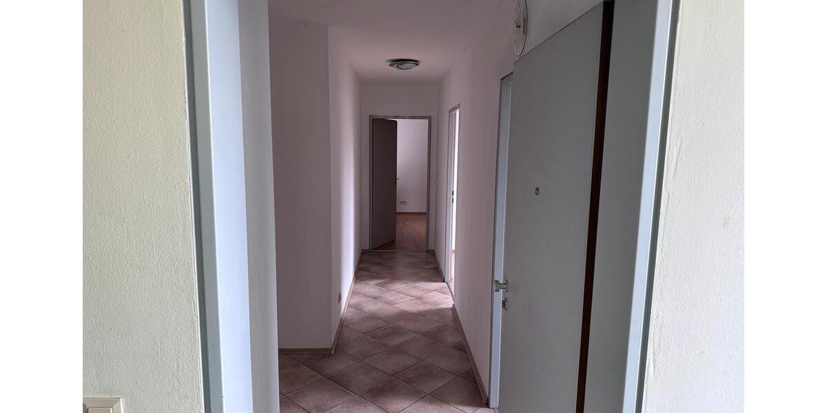 Etagenwohnung Nürnberg Gaismannshof - 3 Zimmer, 72 m&sup2;, 1.050&euro; | Angebot:25370234