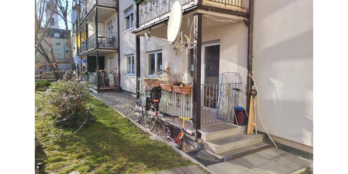 Erdgeschoßwohnung Fürth Südstadt - 3 Zimmer, 80 m&sup2;, 1.200&euro; | Angebot:25435852