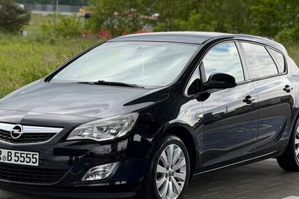 Opel Astra 176.000 km 4.999 &euro; Erlangen 91052