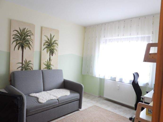 Etagenwohnung Roth - 3 Zimmer, 76 m&sup2;, 215.000&euro; | Angebot:25800897