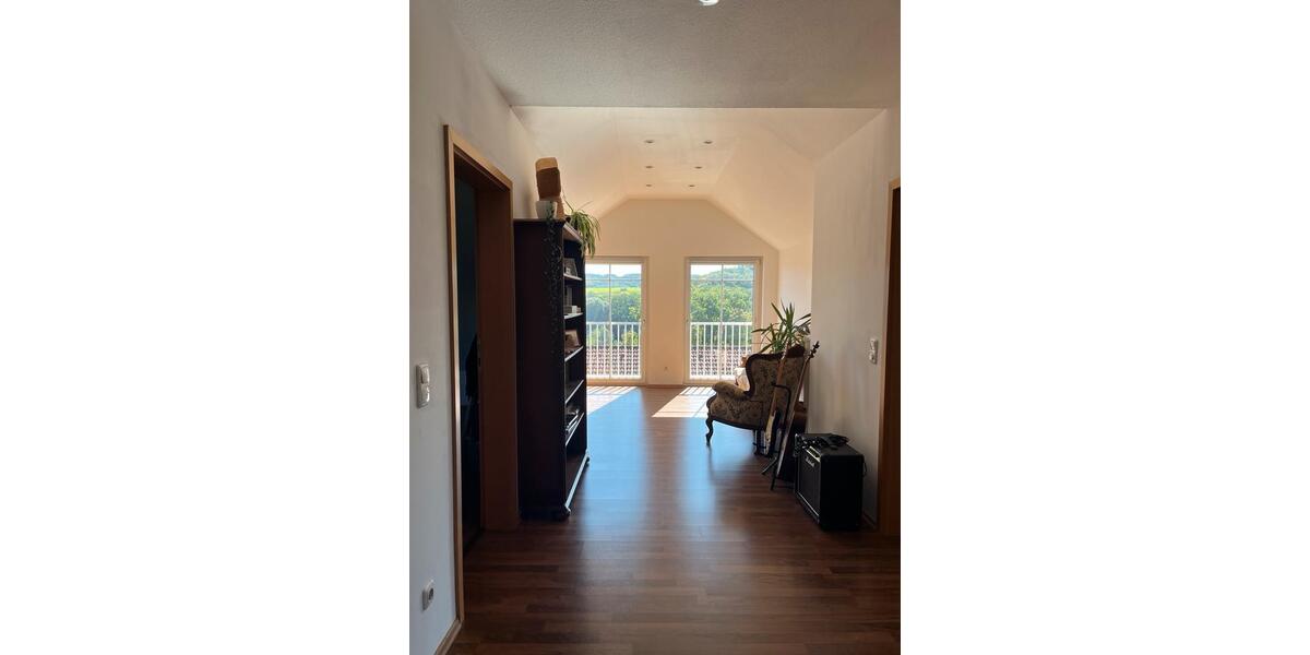 Einfamilienhaus Altdorf bei Nürnberg - 4.5 Zimmer, 150 m&sup2;, 1.900&euro; | Angebot:26640561