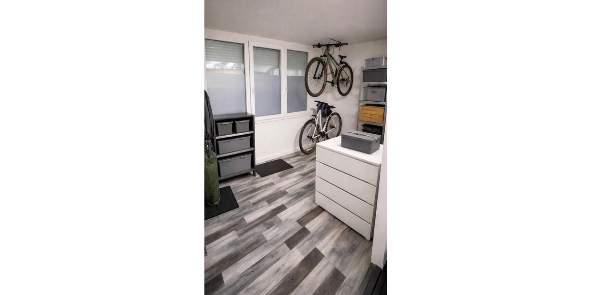 Etagenwohnung Nürnberg Langwasser - 1 Zimmer, 50 m&sup2;, 180.000&euro; | Angebot:25408001