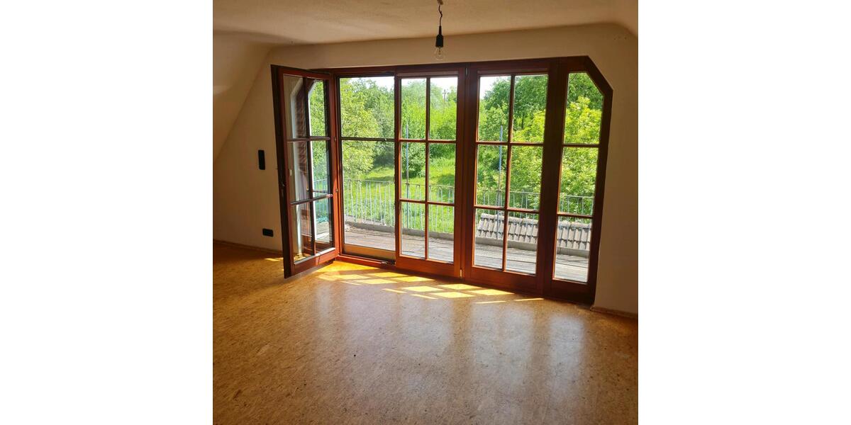 Doppelhaushälfte Eckental - 2 Zimmer, 84 m&sup2;, 200.000&euro; | Angebot:26933586