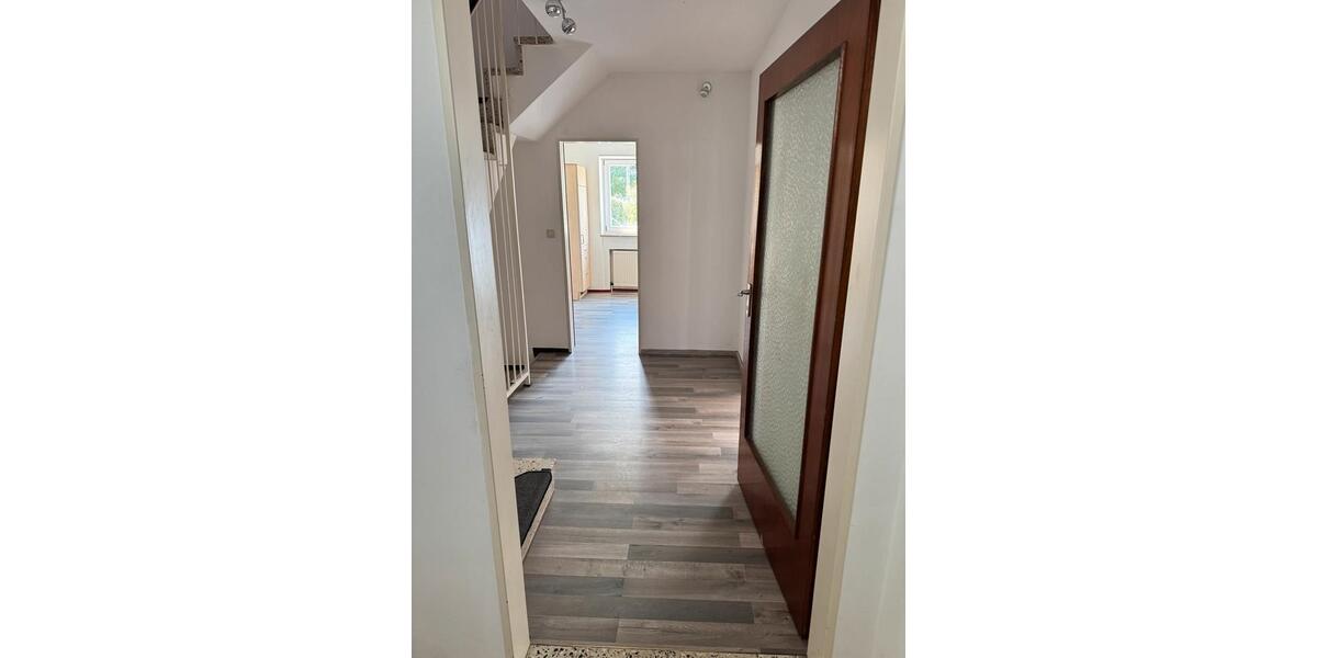 Reihenhaus Nürnberg Altenfurt - 4 Zimmer, 90 m&sup2;, 480.000&euro; | Angebot:27267926