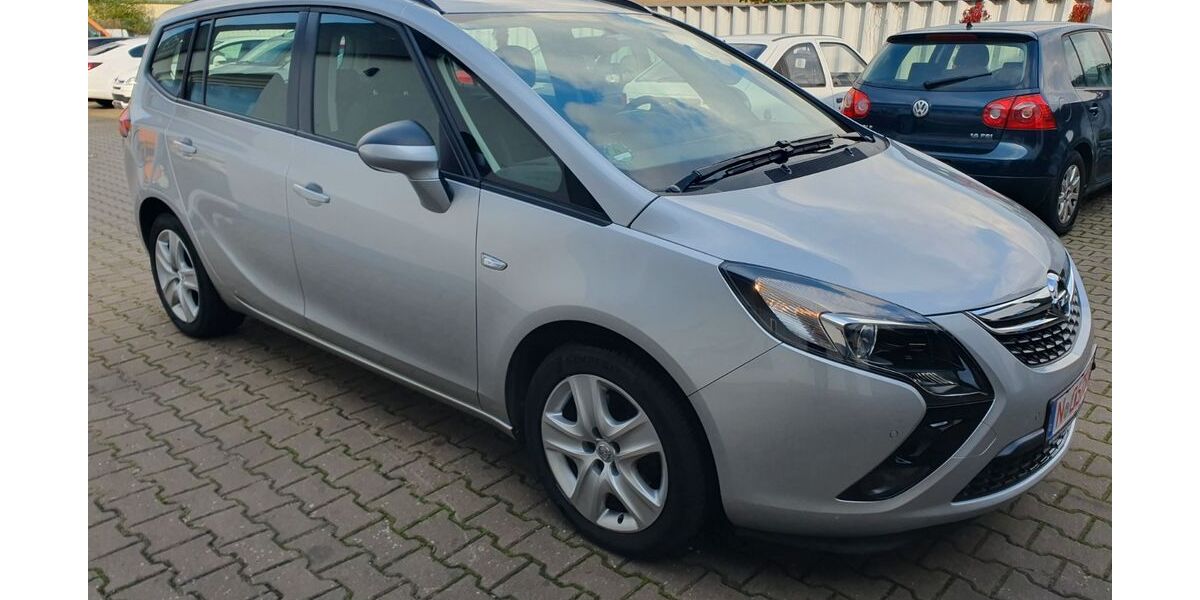 Opel Zafira 157.000 km 6.990 &euro; Nürnberg 90431