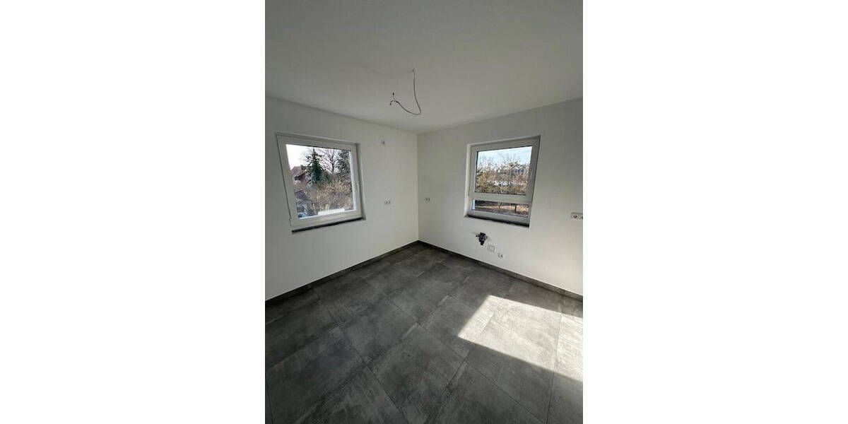 Etagenwohnung Fürth Stadeln - 3 Zimmer, 87 m&sup2;, 1.375&euro; | Angebot:25910341
