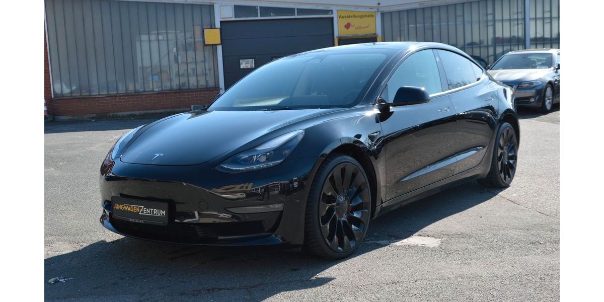Tesla Model 3 85.700 km 28.900 &euro; Nürnberg 90469