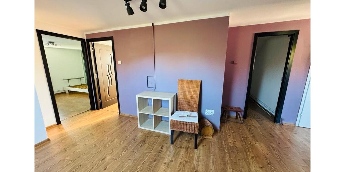 Dachgeschoßwohnung Windsbach - 2 Zimmer, 70 m&sup2;, 800&euro; | Angebot:25881525